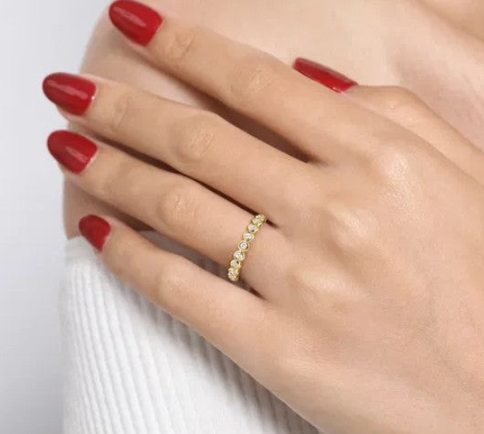 Diamond Wedding Bands  -  Women'