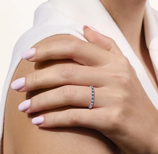 Diamond Wedding Bands  -  Women'