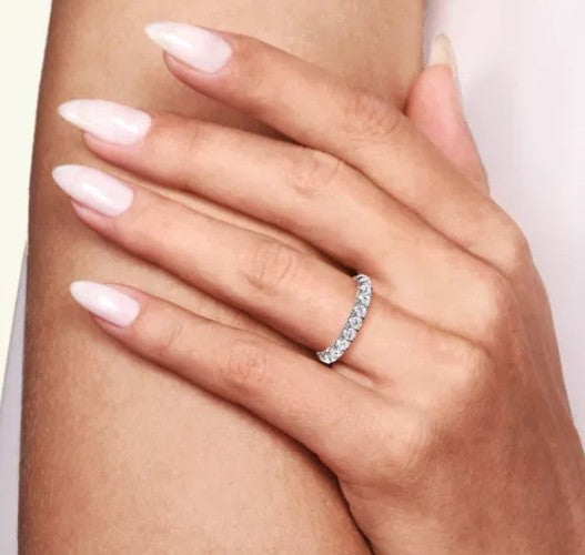 Diamond Wedding Bands  -  Women'