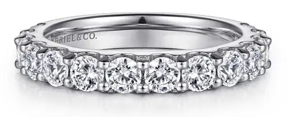 Diamond Wedding Bands  -  Women'